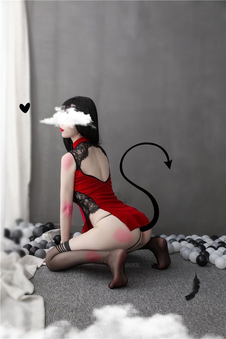 Velvet Qipao Set