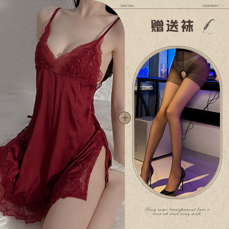 Silid-tulugan na Satin Chemise