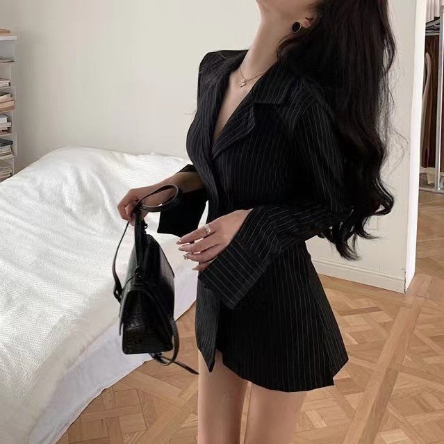 Playsuit ng Bunny Garter