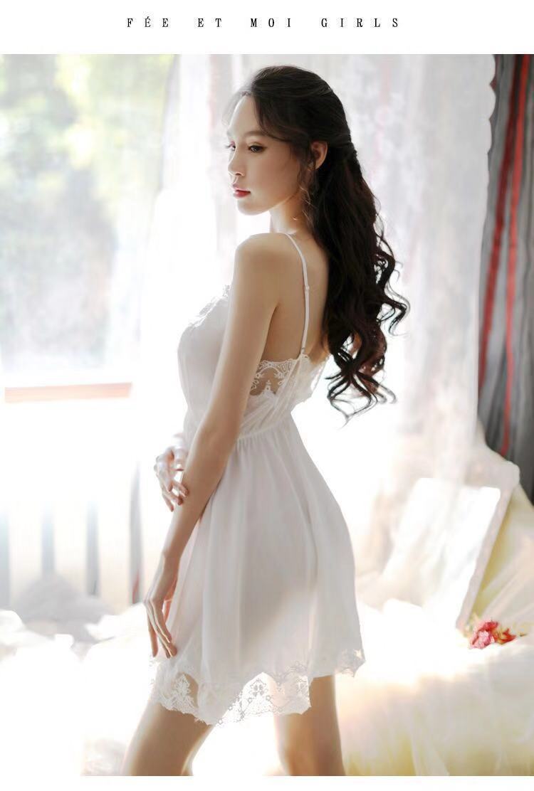 Embroidered Lace Chemise Set