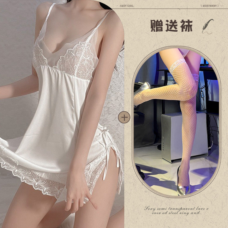 Silid-tulugan na Satin Chemise