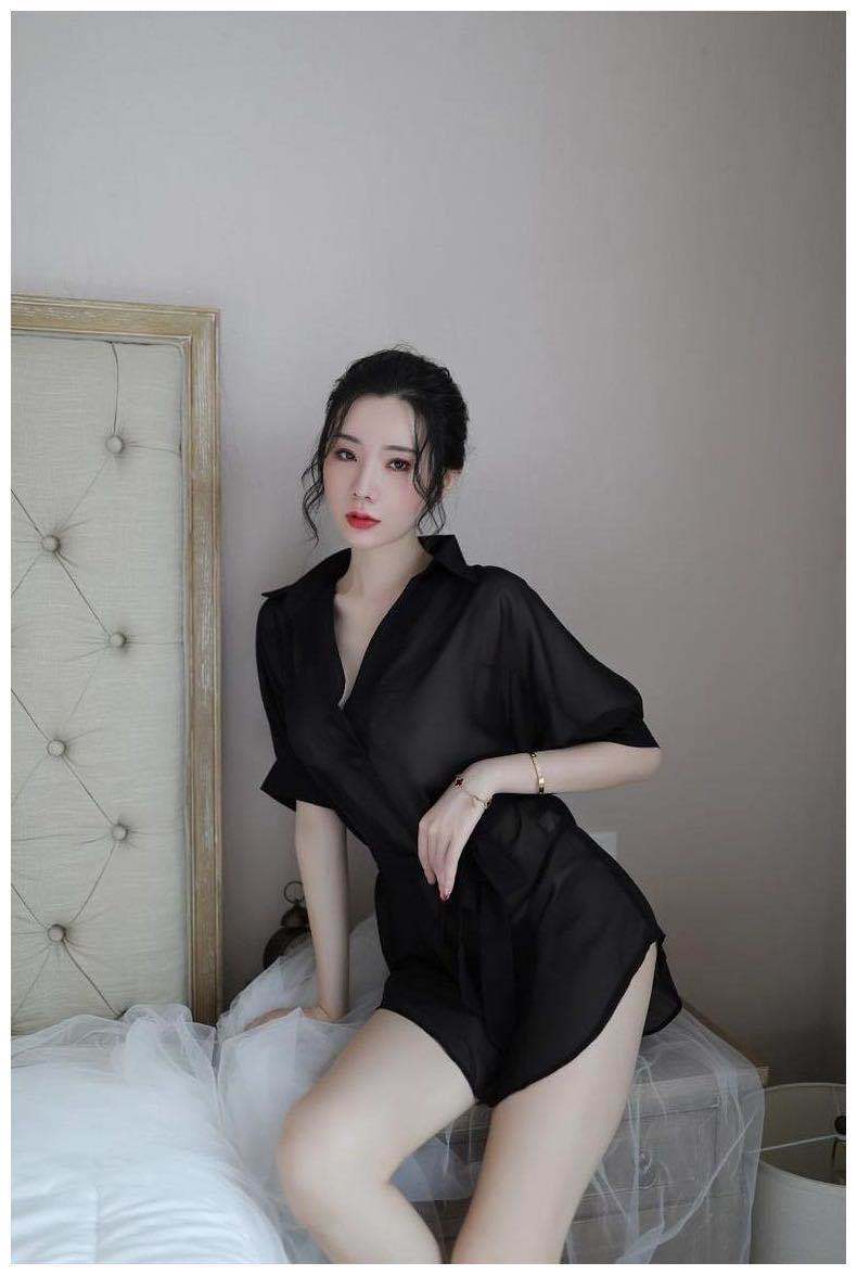 Transparent na Robe Set