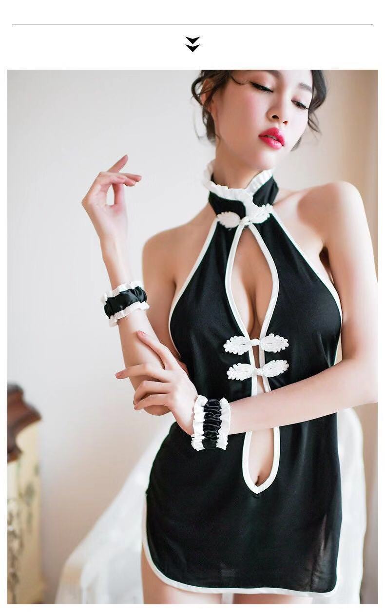 High-Slit Qipao Dress